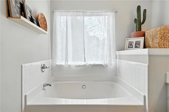 110 Camdyn Circle, Woodstock, GA 30188