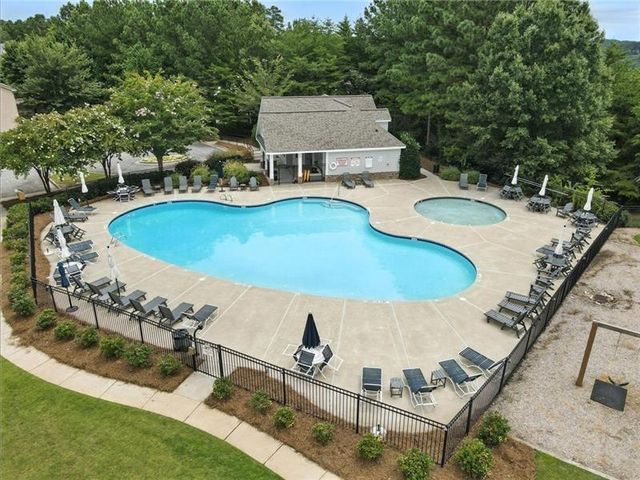 110 Camdyn Circle, Woodstock, GA 30188