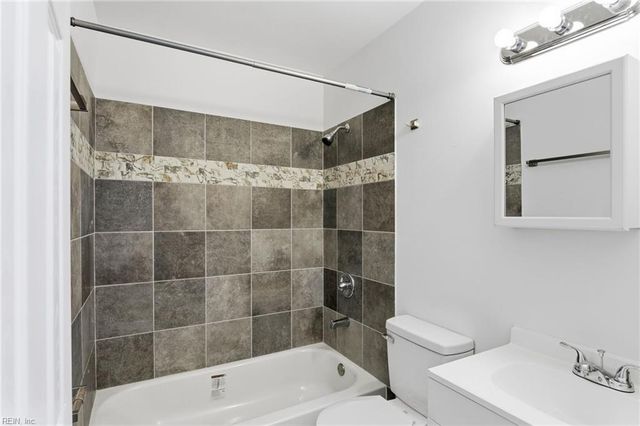 407 Wilson CT, Suffolk, VA 23434