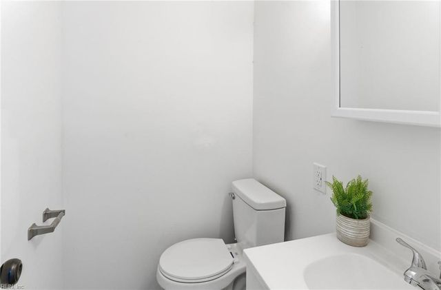 407 Wilson CT, Suffolk, VA 23434