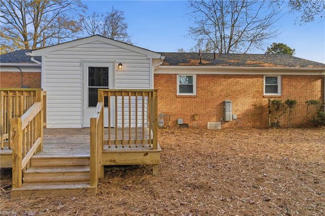 407 Wilson CT, Suffolk, VA 23434