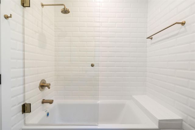 717 Meriden LN, Austin, TX 78703