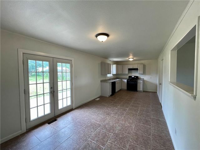 810 Gwen Street, Springdale, AR 72762