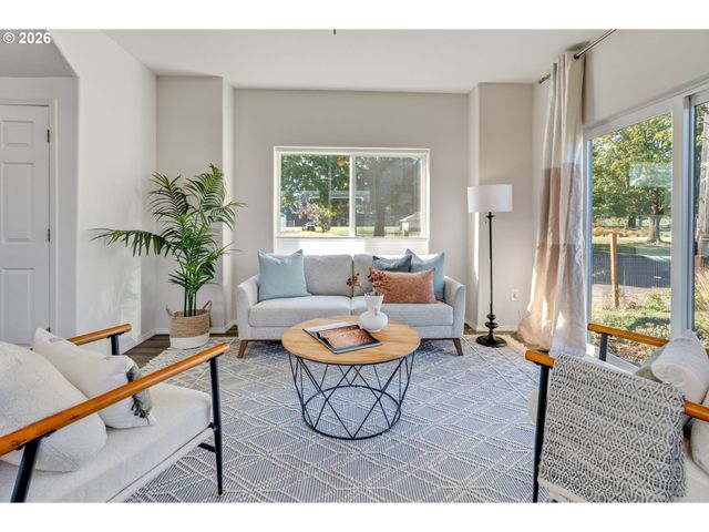 3101 Ne 80TH Ave, Portland, OR 97213