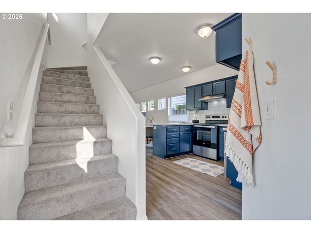 3101 Ne 80TH Ave, Portland, OR 97213