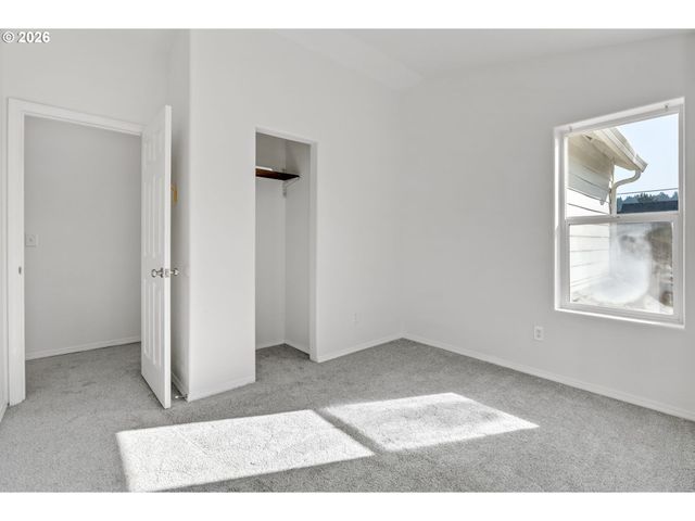 3101 Ne 80TH Ave, Portland, OR 97213