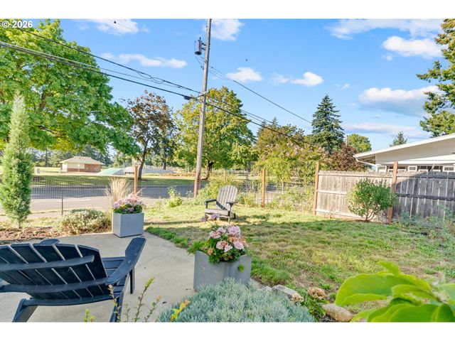 3101 Ne 80TH Ave, Portland, OR 97213