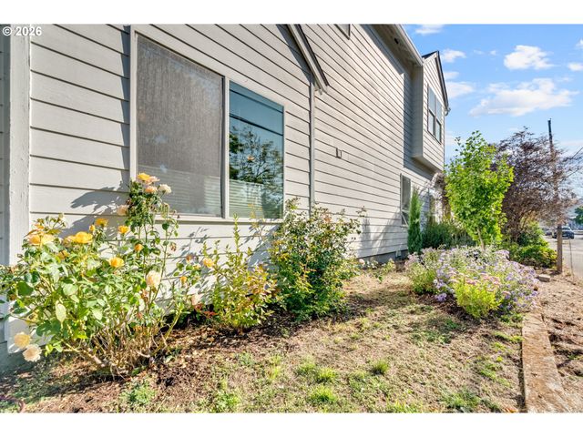 3101 Ne 80TH Ave, Portland, OR 97213