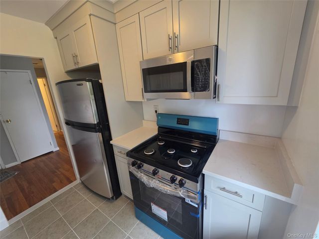 160 centre 3l, New Rochelle, NY 10801