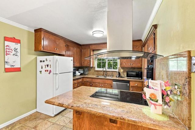 1464 Hillsdale Avenue, San Jose, CA 95118