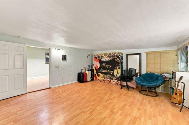 1464 Hillsdale Avenue, San Jose, CA 95118