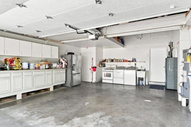1464 Hillsdale Avenue, San Jose, CA 95118