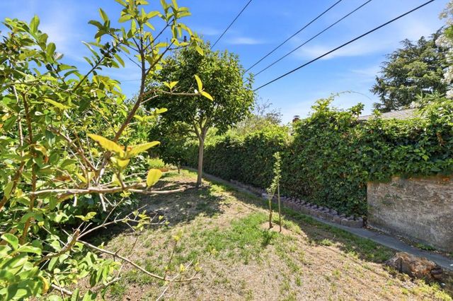 1464 Hillsdale Avenue, San Jose, CA 95118