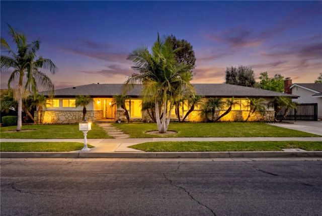 1020 La Serna, La Habra, CA 90631