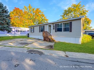 323 Scabbard Street, Grand Rapids, MI 49548