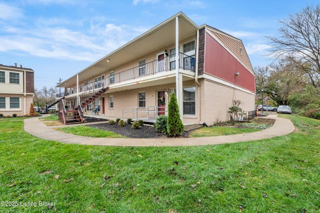 1970 Goldsmith Ln A-4, Louisville, KY 40218