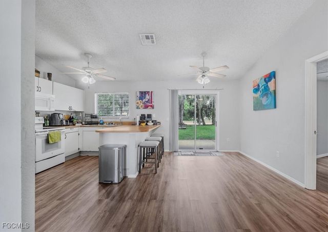 4013 Albany RD, Labelle, FL 33935