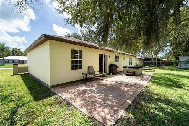 4013 Albany RD, Labelle, FL 33935