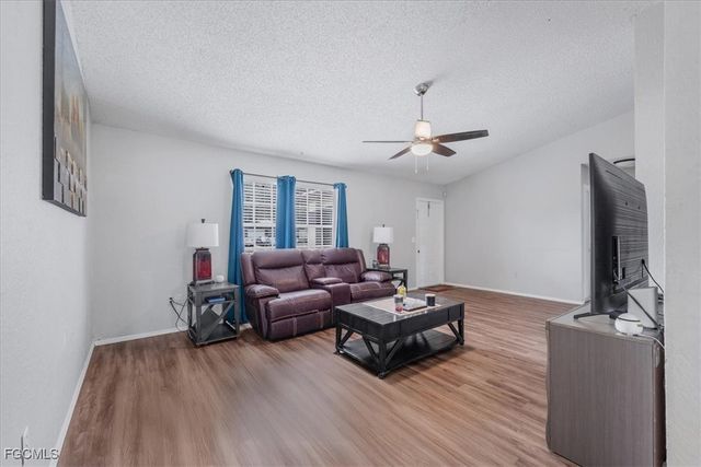 4013 Albany RD, Labelle, FL 33935