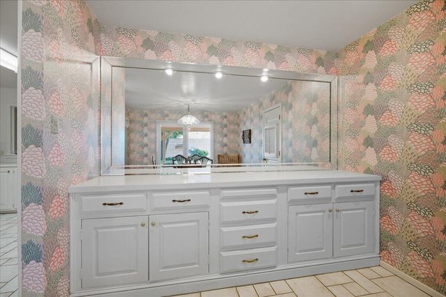 1911 33rd Street, Lubbock, TX 79411