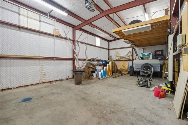 1911 33rd Street, Lubbock, TX 79411