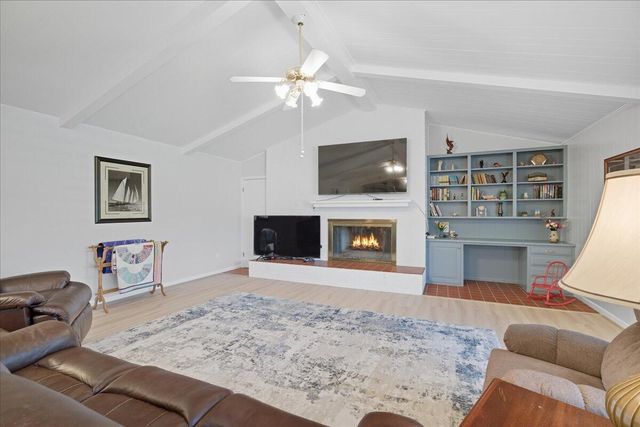 1911 33rd Street, Lubbock, TX 79411