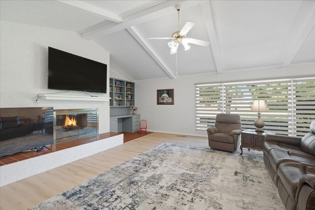 1911 33rd Street, Lubbock, TX 79411