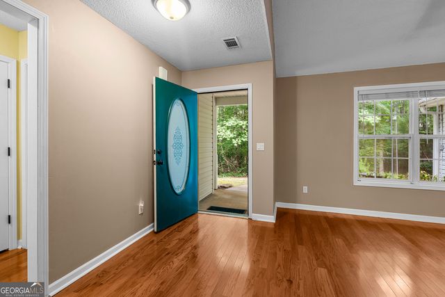 270 Hendrix Road, Newnan, GA 30263
