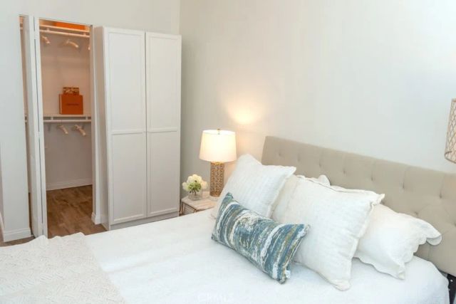 120 Roosevelt 17, Pasadena, CA 91107