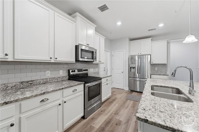 13 Wiregrass Way Way, Savannah, GA 31419