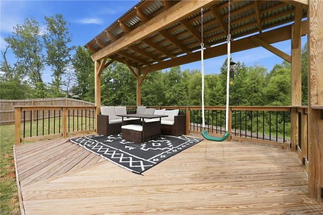 6826 Bellawood Drive, Trinity, NC 27370