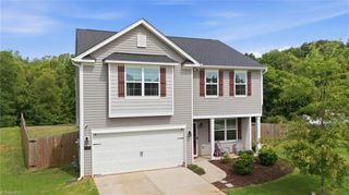 6826 Bellawood Drive, Trinity, NC 27370