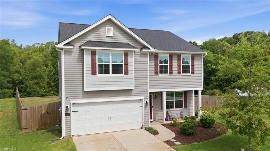 6826 Bellawood Drive, Trinity, NC 27370