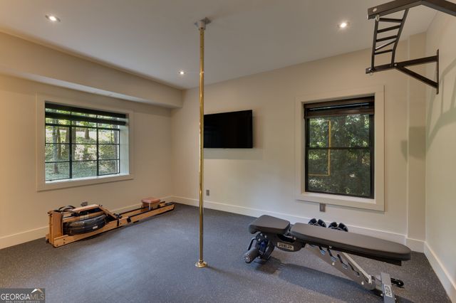 737 W Conway Drive NW, Atlanta, GA 30327