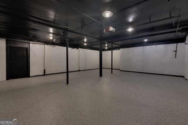 737 W Conway Drive NW, Atlanta, GA 30327