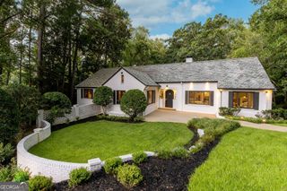 737 W Conway Drive NW, Atlanta, GA 30327