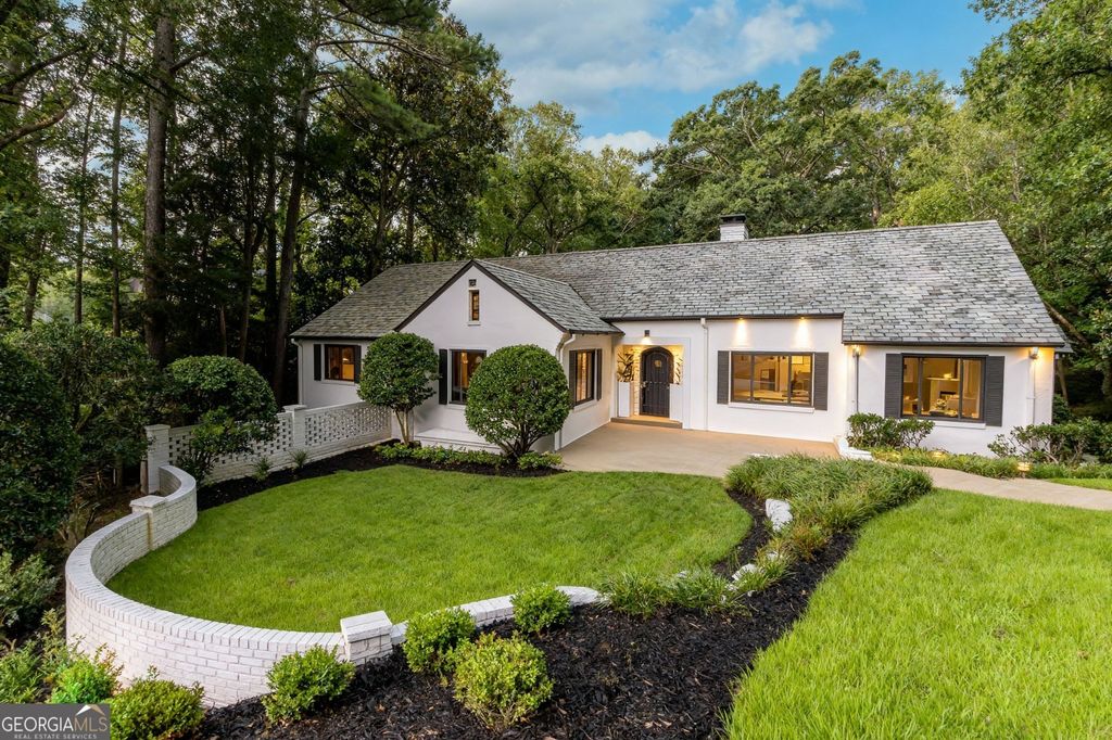 737 W Conway Drive NW, Atlanta, GA 30327