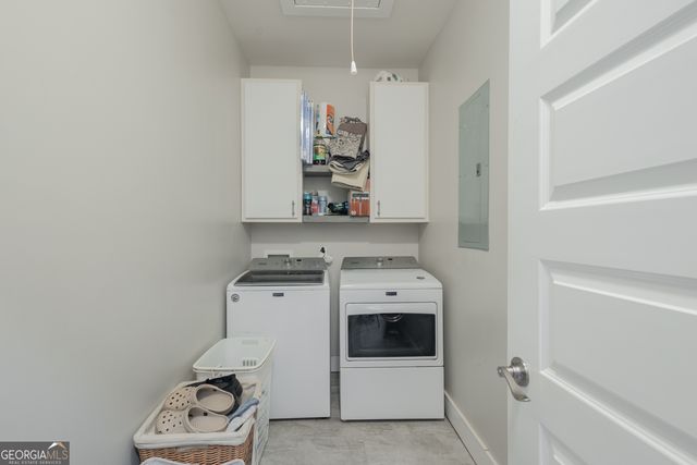 27 E Hill street, Newnan, GA 30263