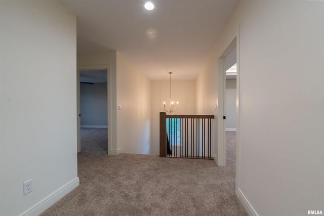 6830 Wilderness Pointe Drive, Bettendorf, IA 52722