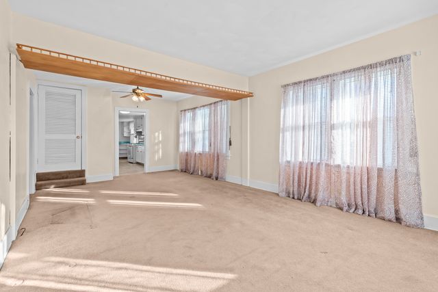 3203 MONTROSE Avenue, Rockford, IL 61101