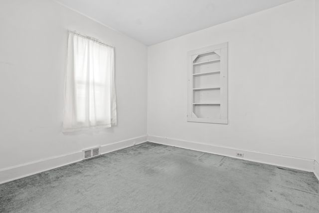 3203 MONTROSE Avenue, Rockford, IL 61101