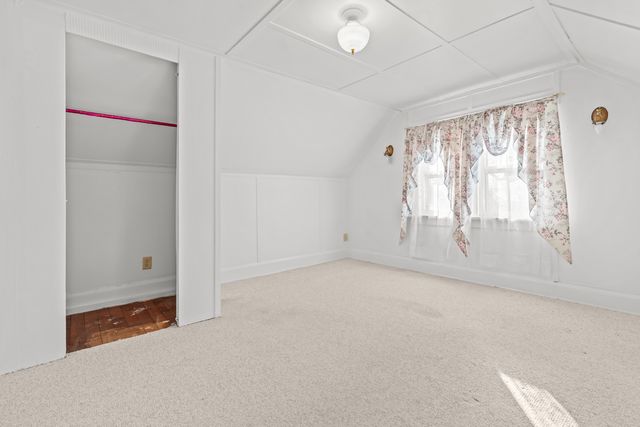 3203 MONTROSE Avenue, Rockford, IL 61101