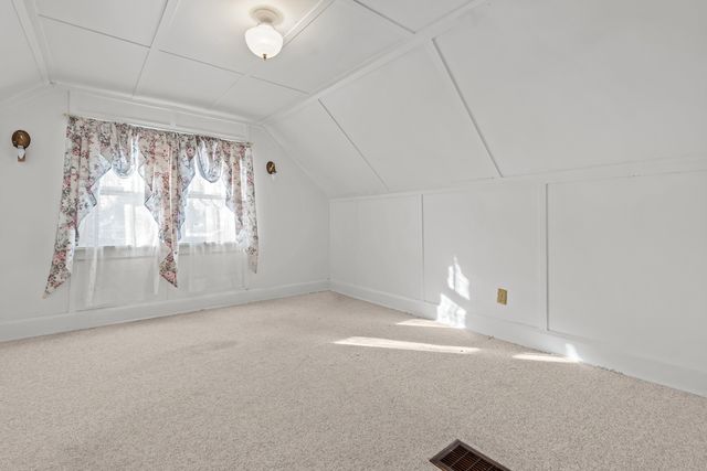 3203 MONTROSE Avenue, Rockford, IL 61101