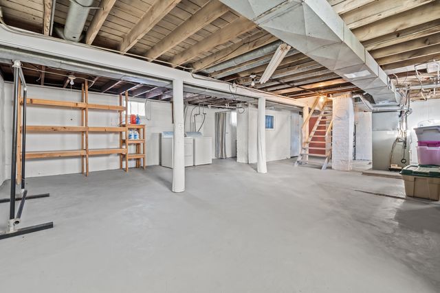 3203 MONTROSE Avenue, Rockford, IL 61101