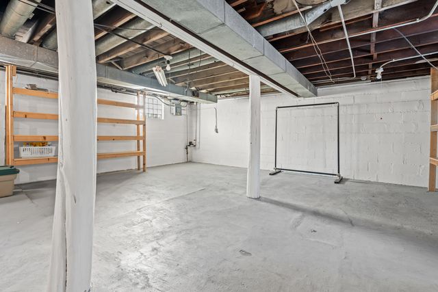 3203 MONTROSE Avenue, Rockford, IL 61101