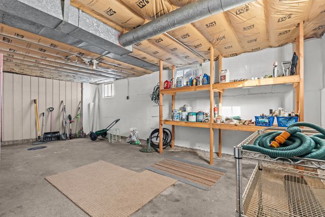 3203 MONTROSE Avenue, Rockford, IL 61101