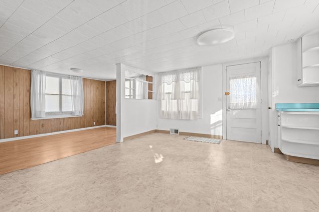 3203 MONTROSE Avenue, Rockford, IL 61101