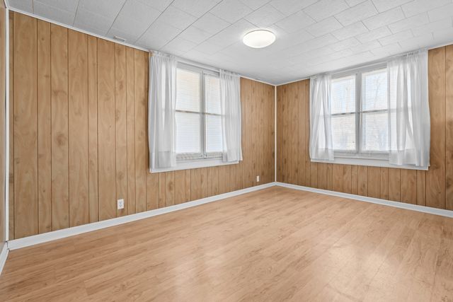 3203 MONTROSE Avenue, Rockford, IL 61101