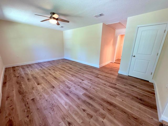 45 CR 1197, Yantis, TX 75497