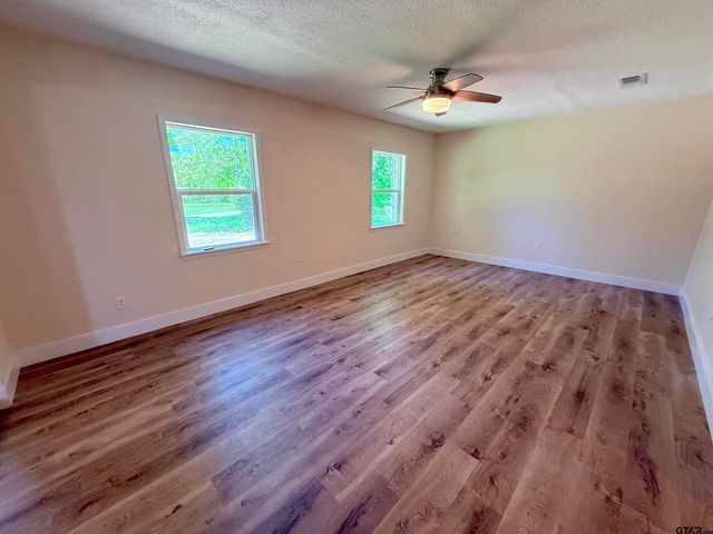 45 CR 1197, Yantis, TX 75497
